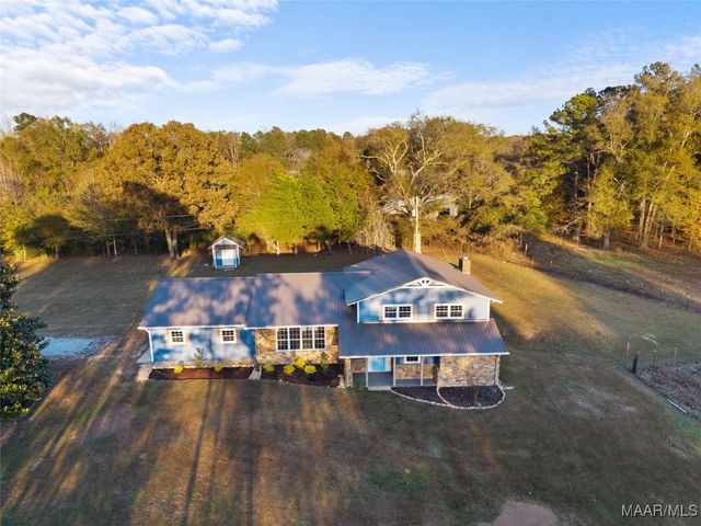 168 County Road 454 ., Clanton, AL 35046