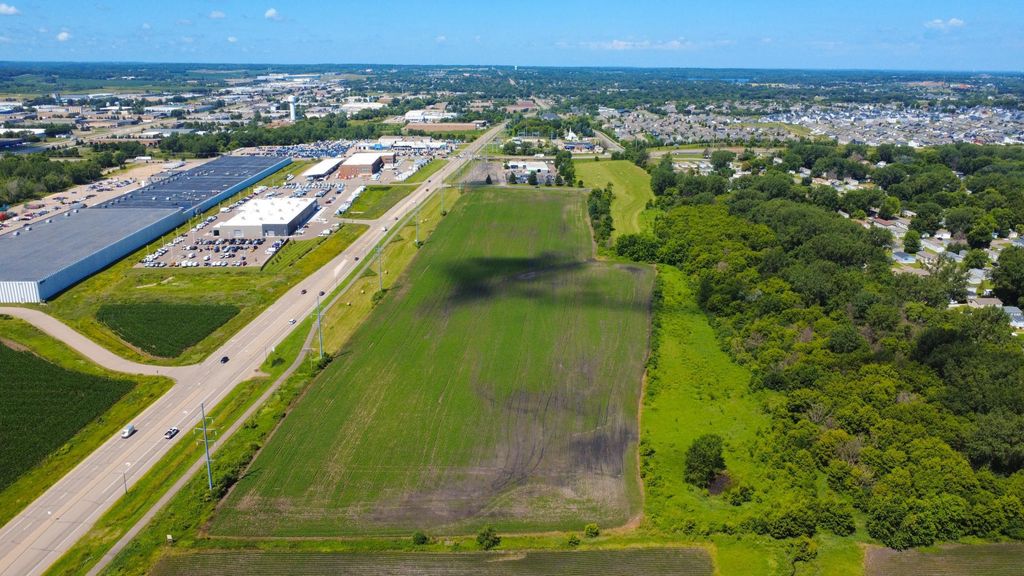 1-3XX Lakeville Boulevard, Lakeville, MN 55044 — photo 4