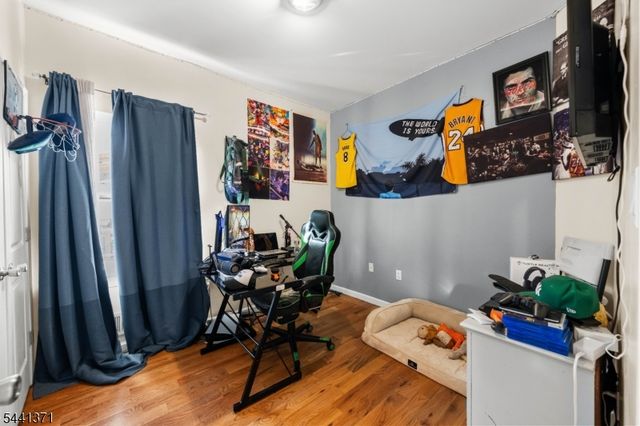 120 Fulton St, Elizabeth City, NJ 07206