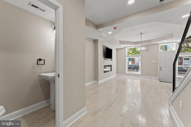 2528 ASHLAND AVE, Baltimore, MD 21205