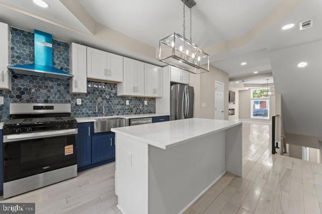 2528 ASHLAND AVE, Baltimore, MD 21205