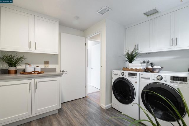 2 Leeward Glen, Lafayette, CA 94549