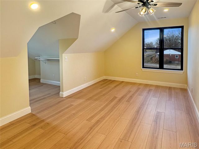 1716 Pottery Road, Washington, MO 63090