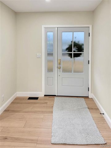 1716 Pottery Road, Washington, MO 63090