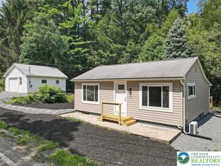 1126 Packerton Dam Drive, Mahoning Twp, PA 18235