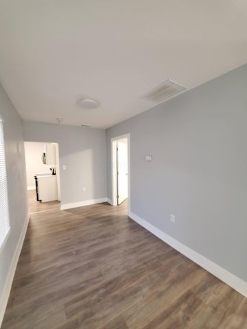 2480 Azelda Street, Columbus, OH 43211
