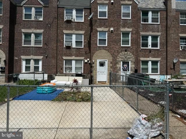 6428 MARSDEN ST, Philadelphia, PA 19135