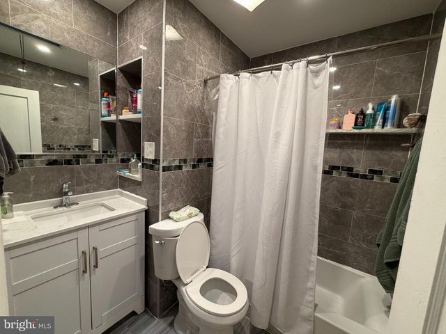 6428 MARSDEN ST, Philadelphia, PA 19135