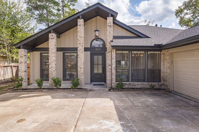2826 Creek Manor Drive, Kingwood, TX 77339