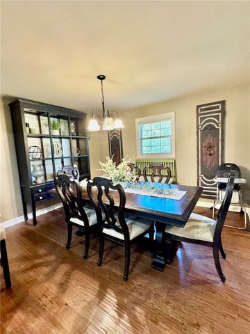 2315 Marina Road, Russellville, AR 72802