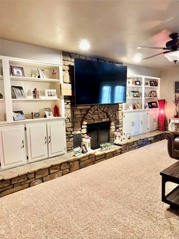 2315 Marina Road, Russellville, AR 72802