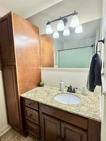 2315 Marina Road, Russellville, AR 72802