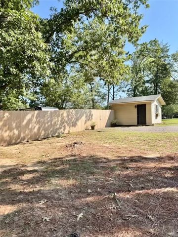 2315 Marina Road, Russellville, AR 72802