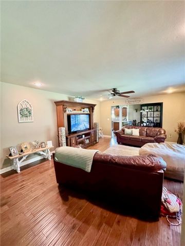 2315 Marina Road, Russellville, AR 72802