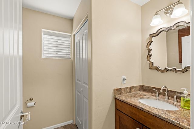 2231 E Calle Alta Vista, Tucson, AZ 85719