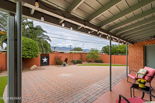 2231 E Calle Alta Vista, Tucson, AZ 85719