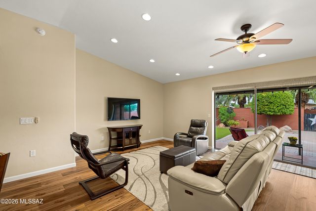 2231 E Calle Alta Vista, Tucson, AZ 85719