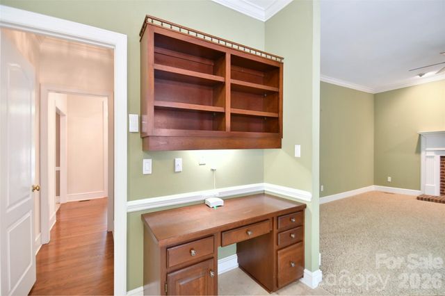 7201 Leharne Drive, Charlotte, NC 28270