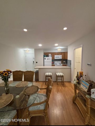 145 Central Avenue 11A, Island Heights, NJ 08732