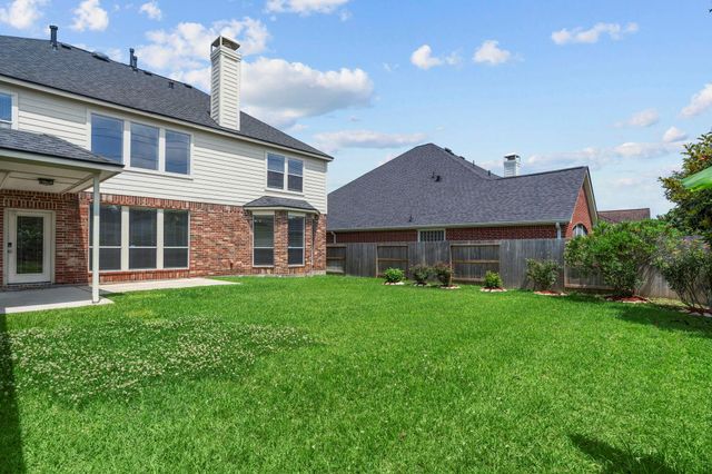 12516 Boulder Creek Drive, Pearland, TX 77584