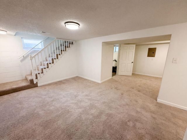 6180 6th Street NE, Fridley, MN 55432