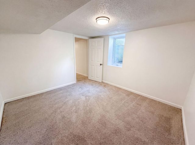6180 6th Street NE, Fridley, MN 55432