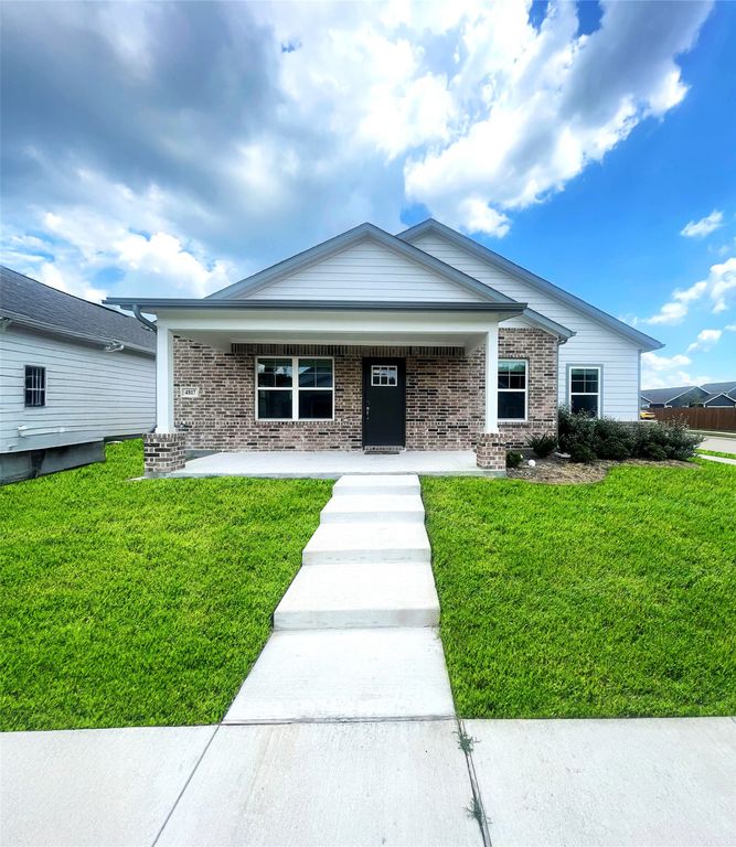 4817 Bullfrog Way, Forney, TX 75126