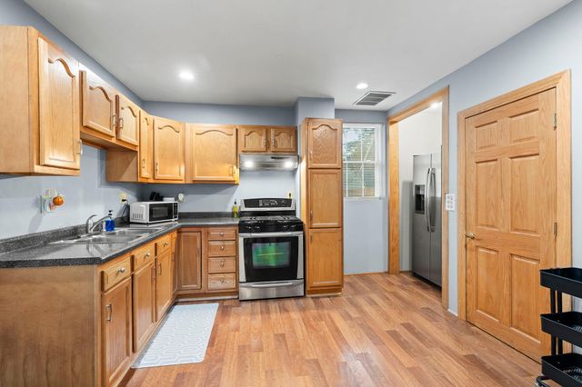 909 Park Street, Saint Paul, MN 55117