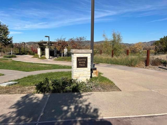 319 Lagoon Way, Santee, CA 92071