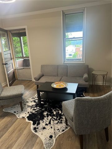 2437 Bruce Way, Swissvale, PA 15218