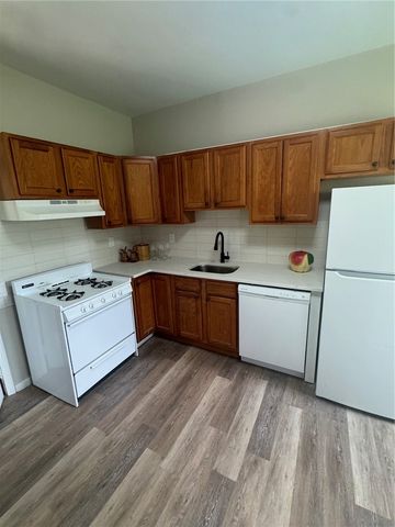 2437 Bruce Way, Swissvale, PA 15218