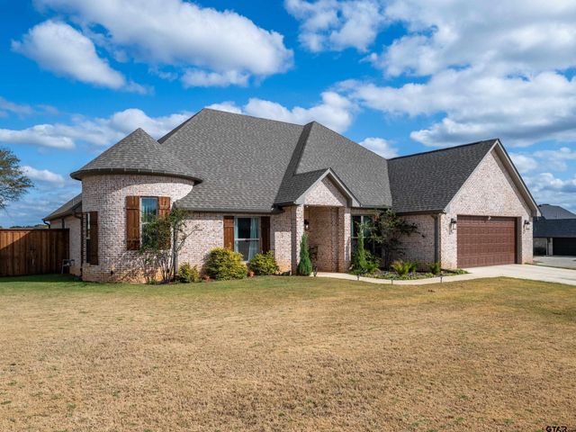 222 Serenity Dr., Bullard, TX 75757