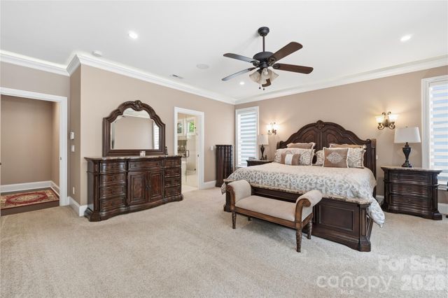 6410 Harbor Oaks Drive, Denver, NC 28037