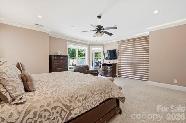 6410 Harbor Oaks Drive, Denver, NC 28037