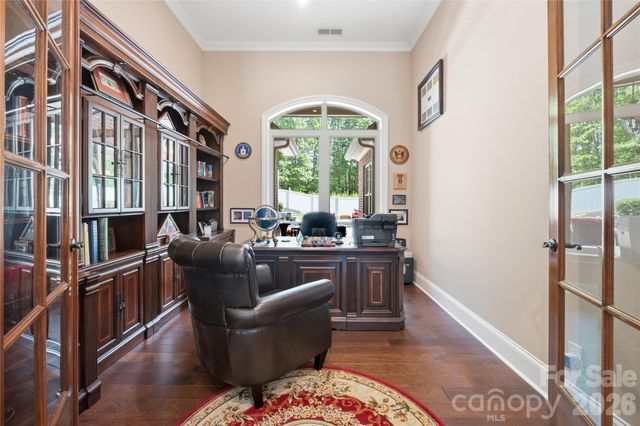 6410 Harbor Oaks Drive, Denver, NC 28037