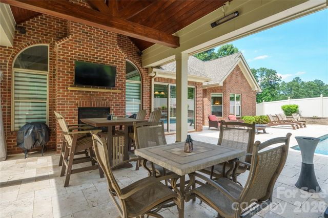 6410 Harbor Oaks Drive, Denver, NC 28037