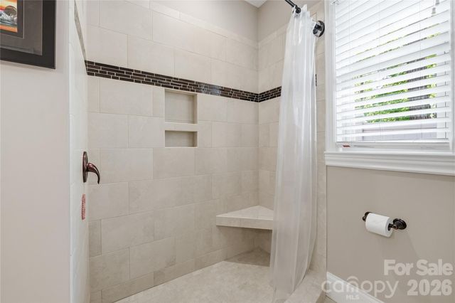 6410 Harbor Oaks Drive, Denver, NC 28037