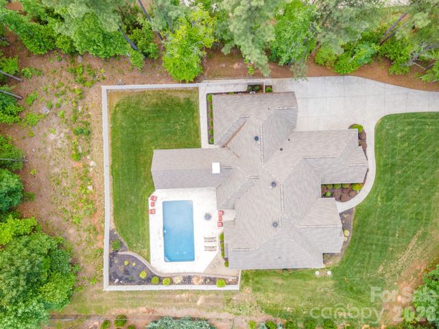 6410 Harbor Oaks Drive, Denver, NC 28037