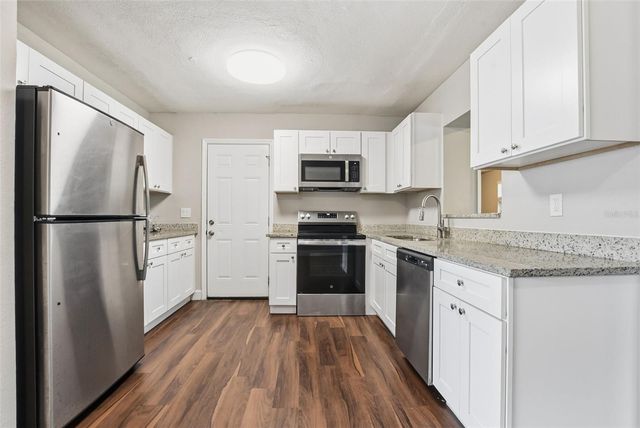 917 KENSINGTON DRIVE, Orlando, FL 32808