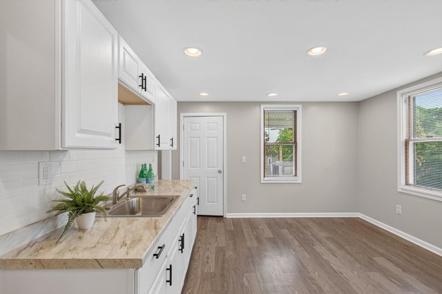 1074 Galtier Street, Saint Paul, MN 55117