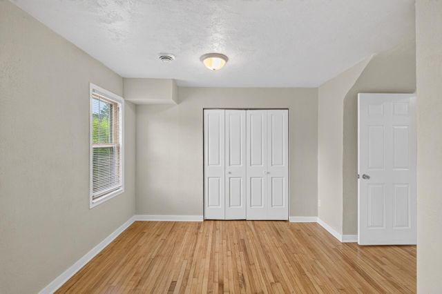 1074 Galtier Street, Saint Paul, MN 55117