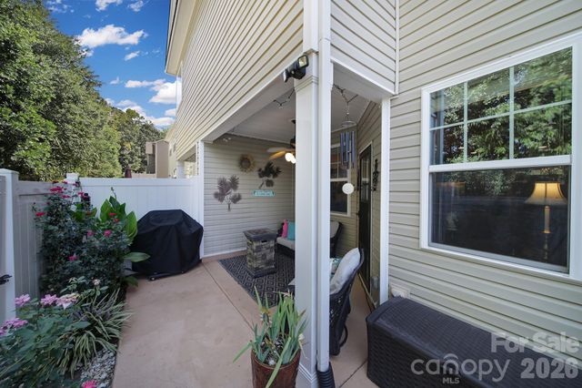 7021 Woodsbay Lane, Rock Hill, SC 29732