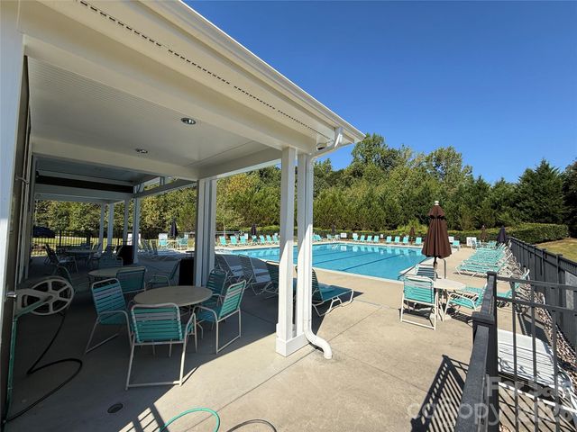 7021 Woodsbay Lane, Rock Hill, SC 29732