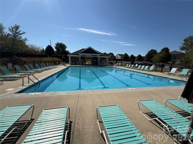 7021 Woodsbay Lane, Rock Hill, SC 29732