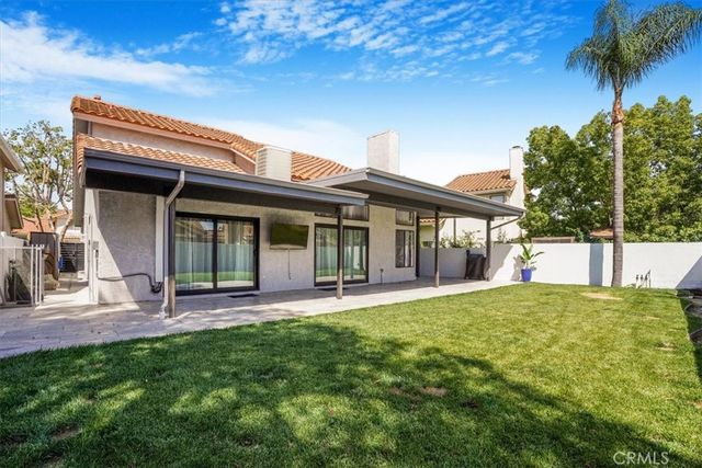 479 Pesaro Street, Oak Park, CA 91377