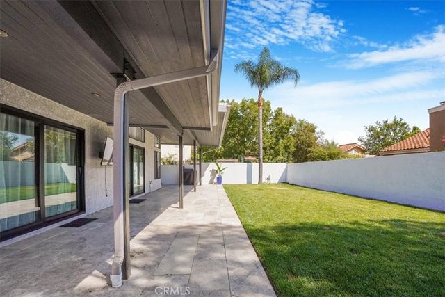 479 Pesaro Street, Oak Park, CA 91377