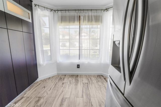 479 Pesaro Street, Oak Park, CA 91377