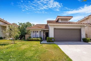 479 Pesaro Street, Oak Park, CA 91377