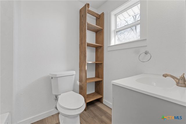 16067 McLennan Road, Troy, TX 76579