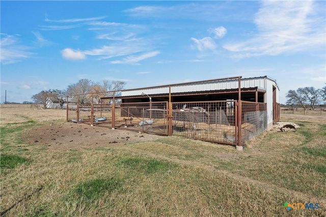 16067 McLennan Road, Troy, TX 76579